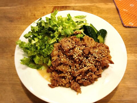 ボリューム満点☆焼肉サラダうどん